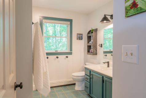 20 Stonecrest Drive Falmouth ME 04105