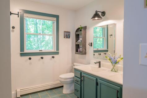 20 Stonecrest Drive Falmouth ME 04105