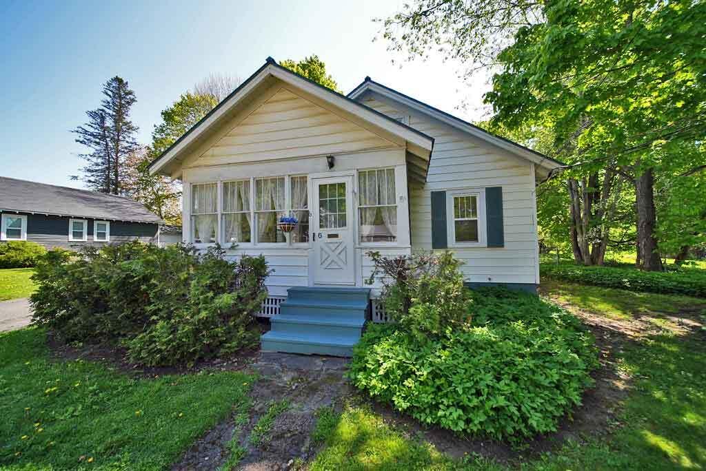 6 Pleasant Court Houlton ME 04730