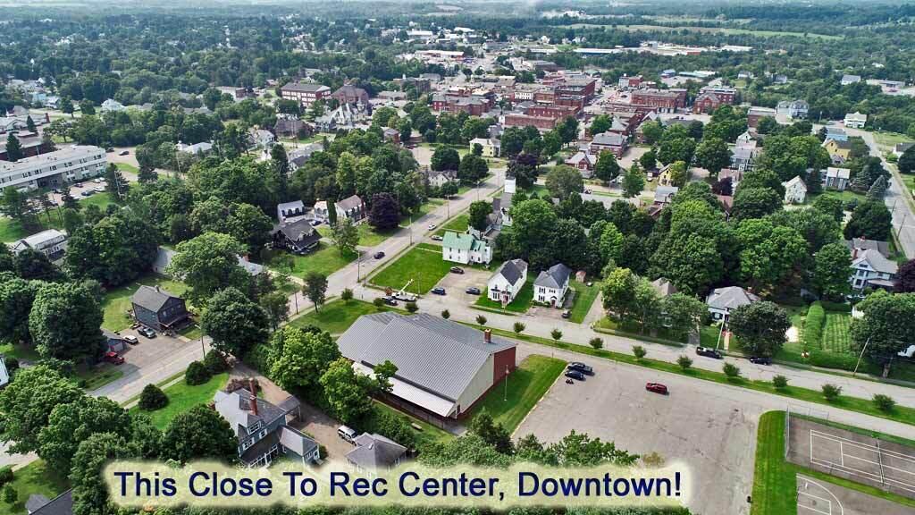 6 Pleasant Court Houlton ME 04730