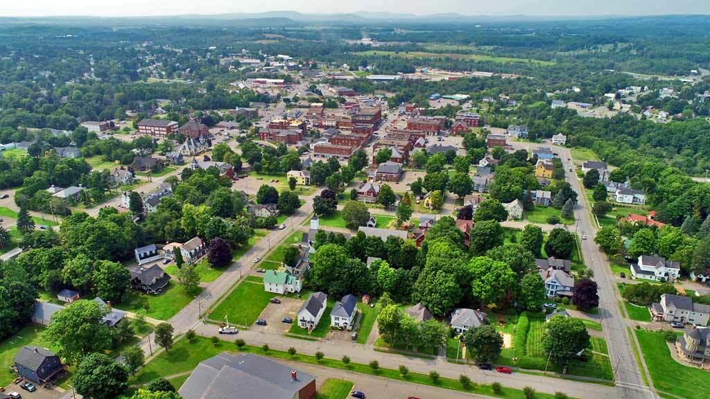 6 Pleasant Court Houlton ME 04730