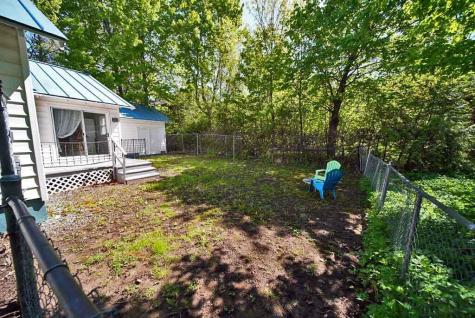 6 Pleasant Court Houlton ME 04730