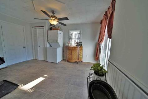 6 Pleasant Court Houlton ME 04730