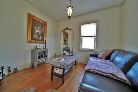 6 Pleasant Court Houlton ME 04730