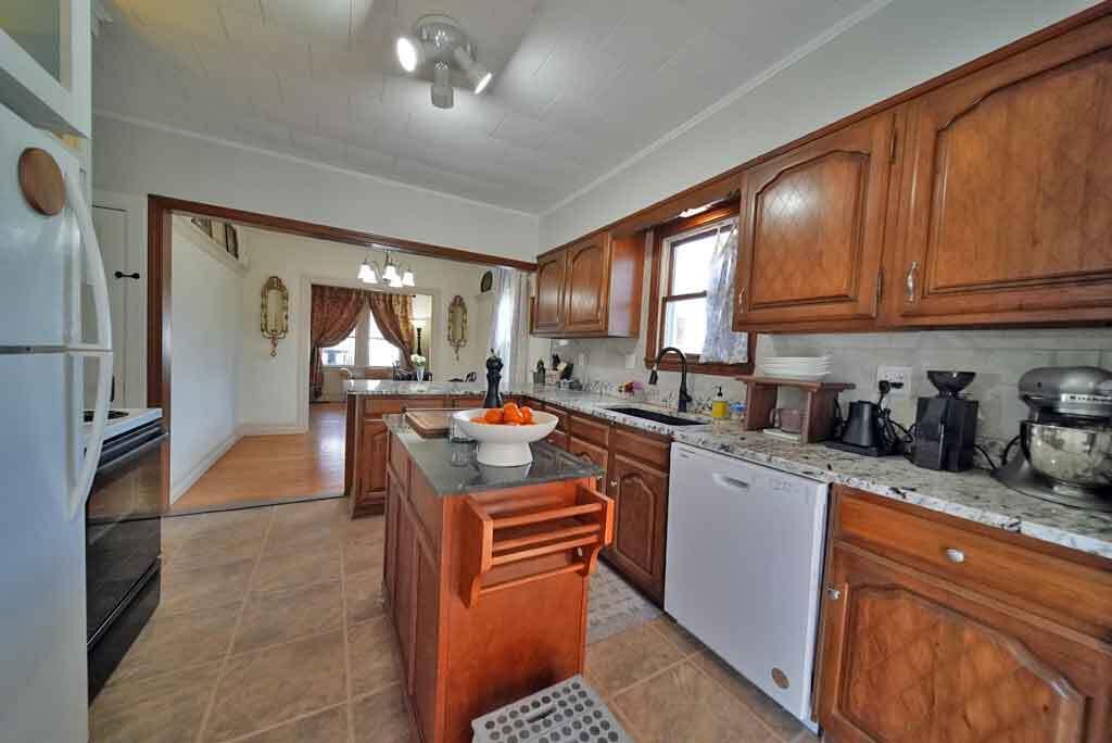6 Pleasant Court Houlton ME 04730