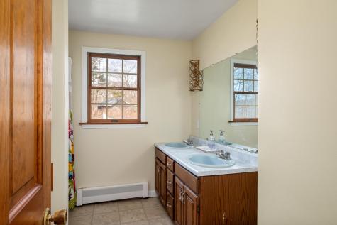 60 Ridge Road York ME 03909
