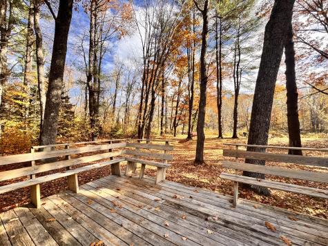 27 Brilliant Way Naples ME 04055