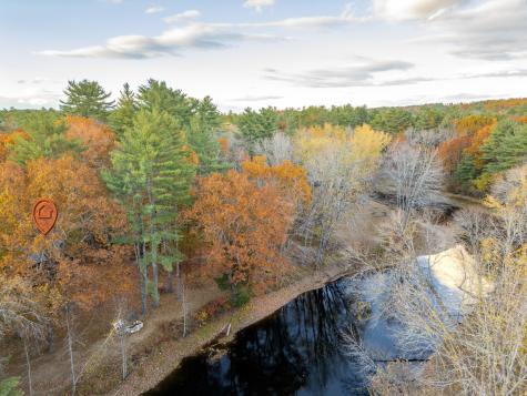 27 Brilliant Way Naples ME 04055