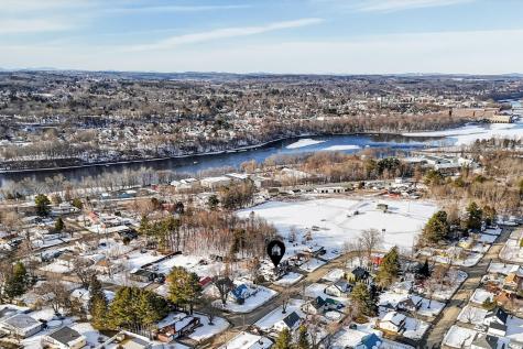 5 Lucille Street Winslow ME 04901