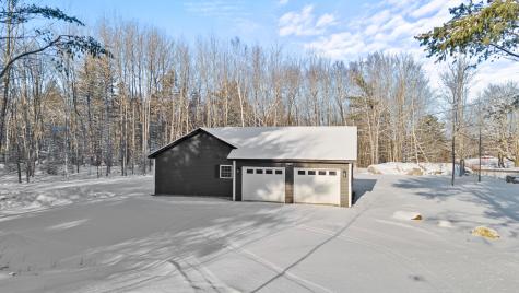 3 Howards Lane Windsor ME 04363