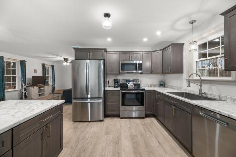 3 Howards Lane Windsor ME 04363