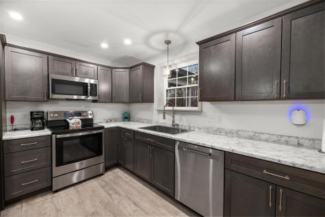 3 Howards Lane Windsor ME 04363