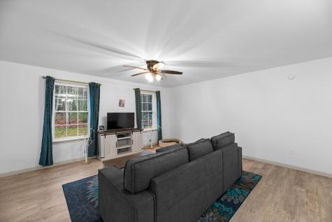 3 Howards Lane Windsor ME 04363