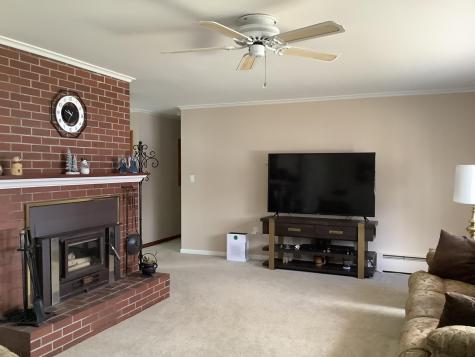 66 Hillside Street Presque Isle ME 04769