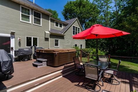 41 Stapleford Drive Falmouth ME 04105