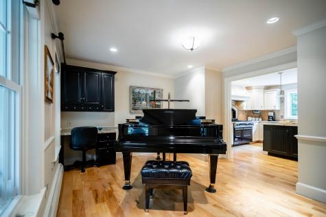 41 Stapleford Drive Falmouth ME 04105