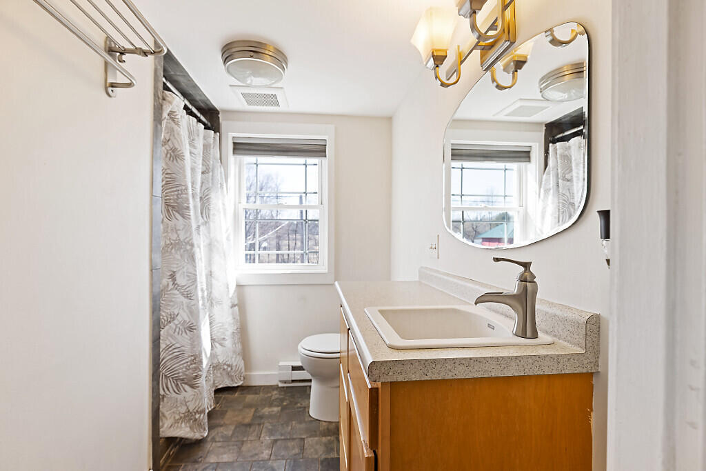 324 Main Street Vassalboro ME 04989