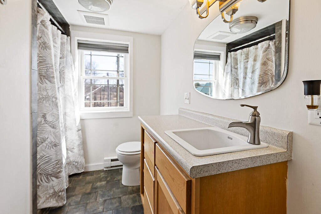 324 Main Street Vassalboro ME 04989