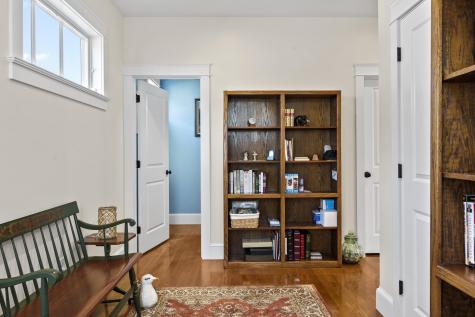 5 Traditional Street Scarborough ME 04074