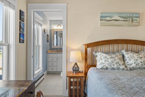 5 Traditional Street Scarborough ME 04074