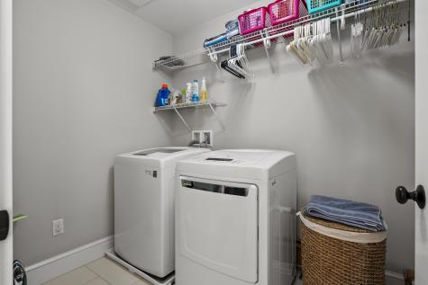 5 Traditional Street Scarborough ME 04074