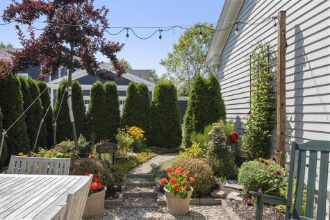 5 Traditional Street Scarborough ME 04074