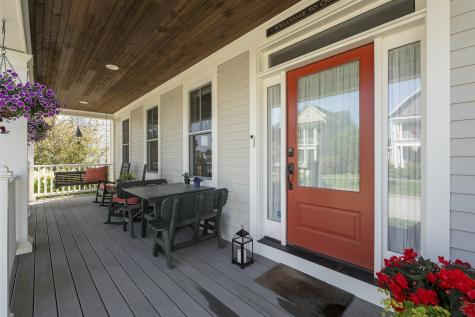 5 Traditional Street Scarborough ME 04074