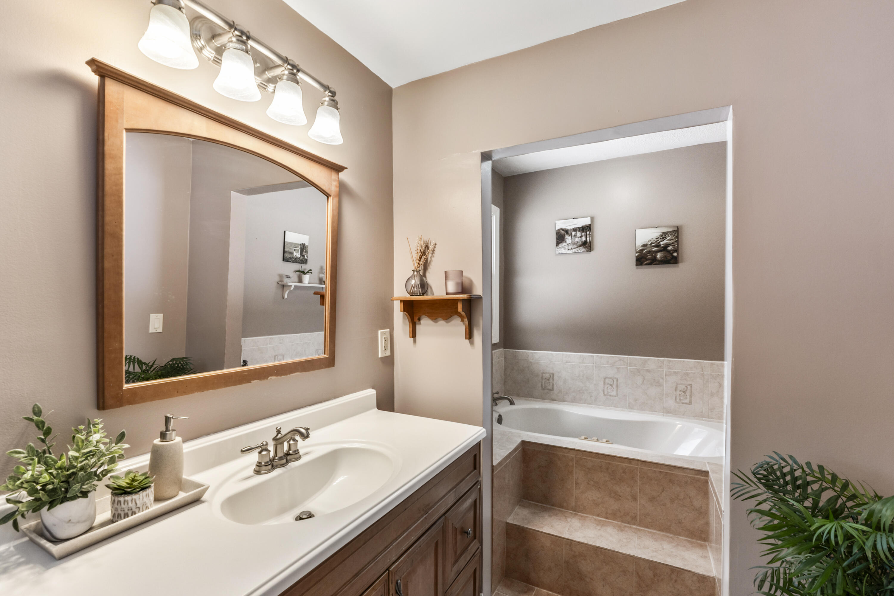 81 Englebrekt Road Edgecomb ME 04556