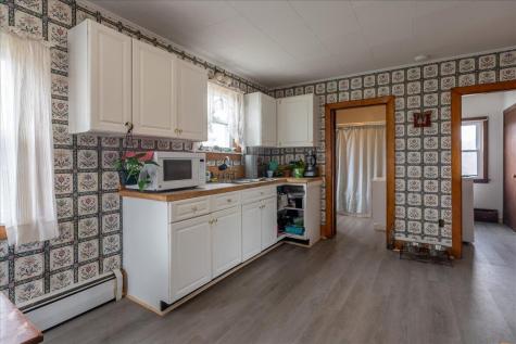 694 Spruce Head Road Saint George ME 04858