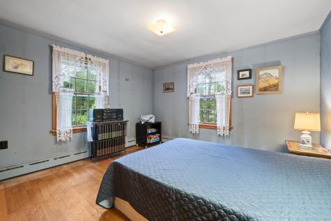20 Cape Neddick Road York ME 03909