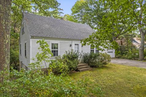 20 Cape Neddick Road York ME 03909