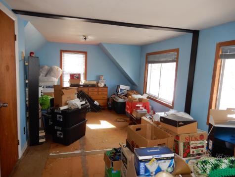 1042 Roosevelt Trail Windham ME 04062