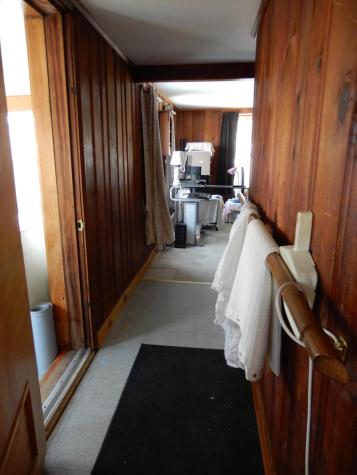 1042 Roosevelt Trail Windham ME 04062