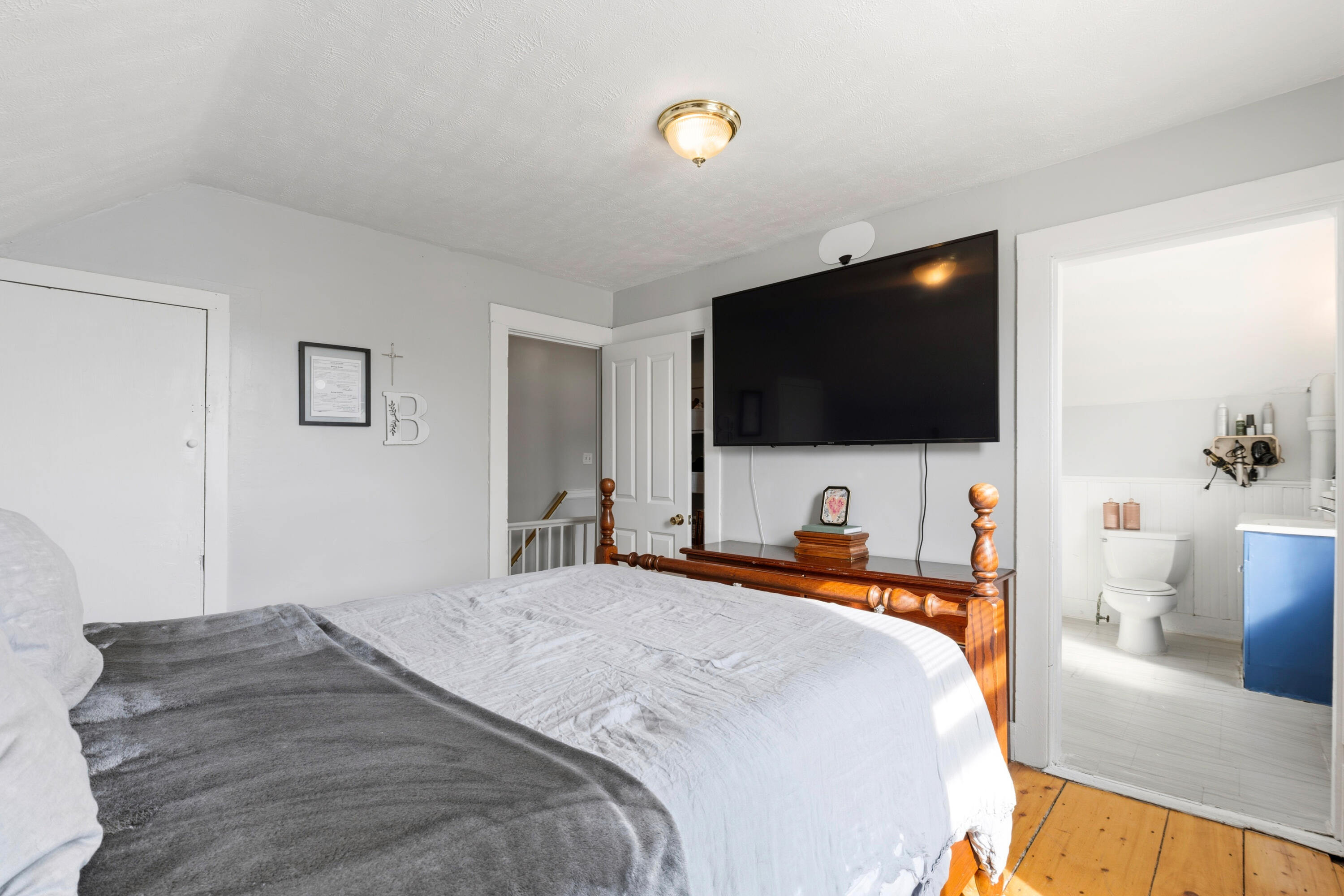 7 Union Street Saco ME 04072
