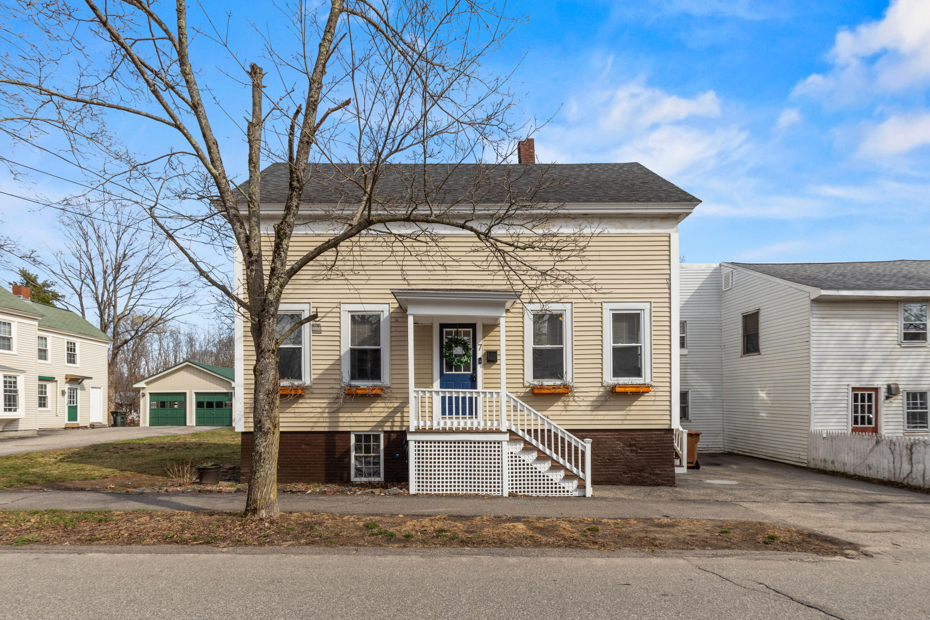 7 Union Street Saco ME 04072