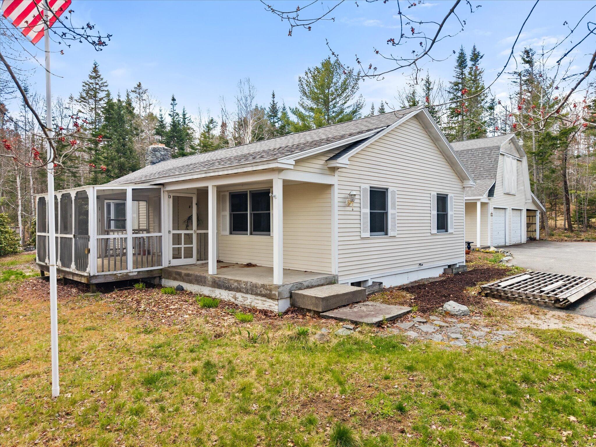 280 Grant Street Ellsworth ME 04605