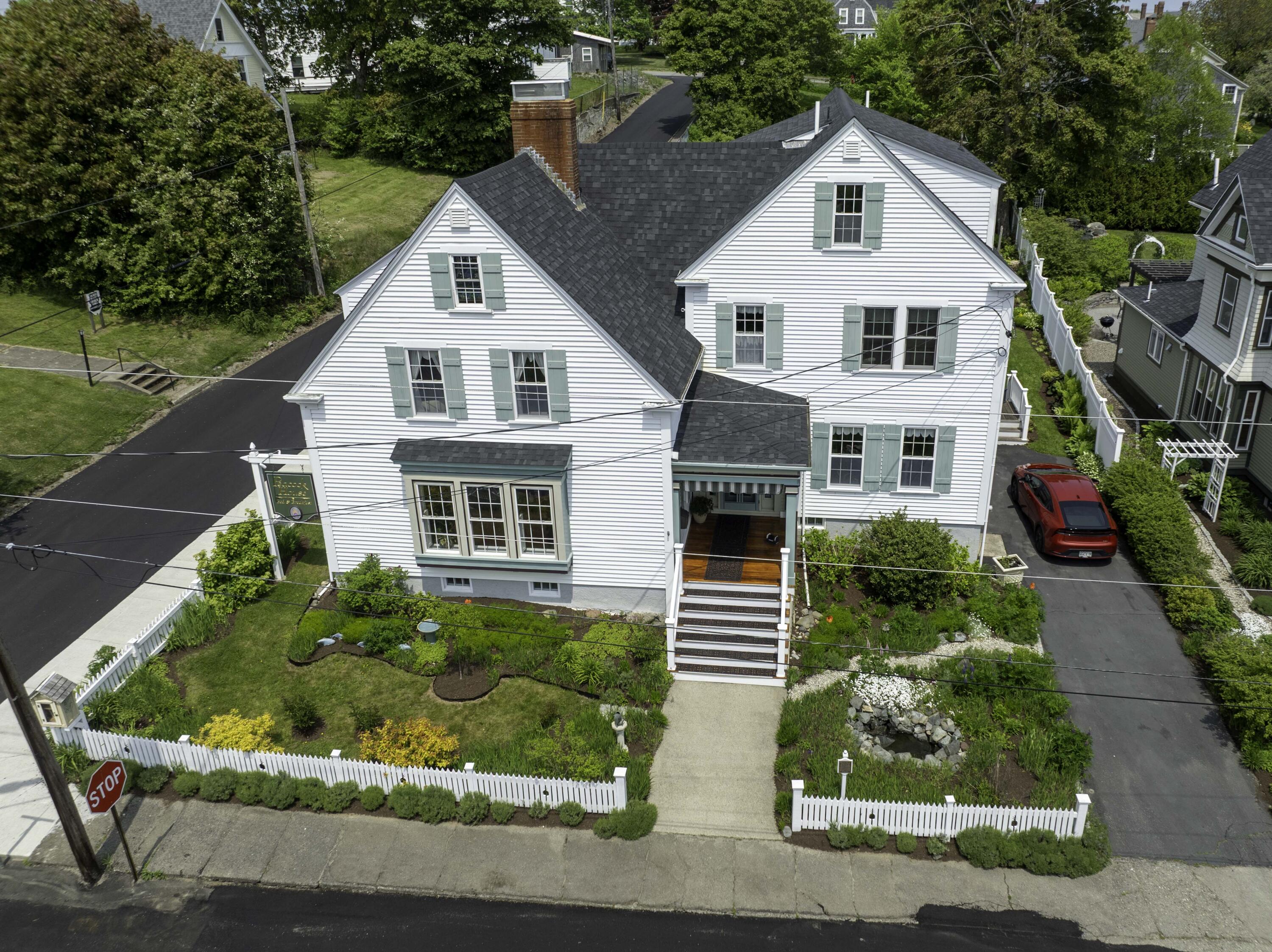 27 Summer Street Lubec ME 04652