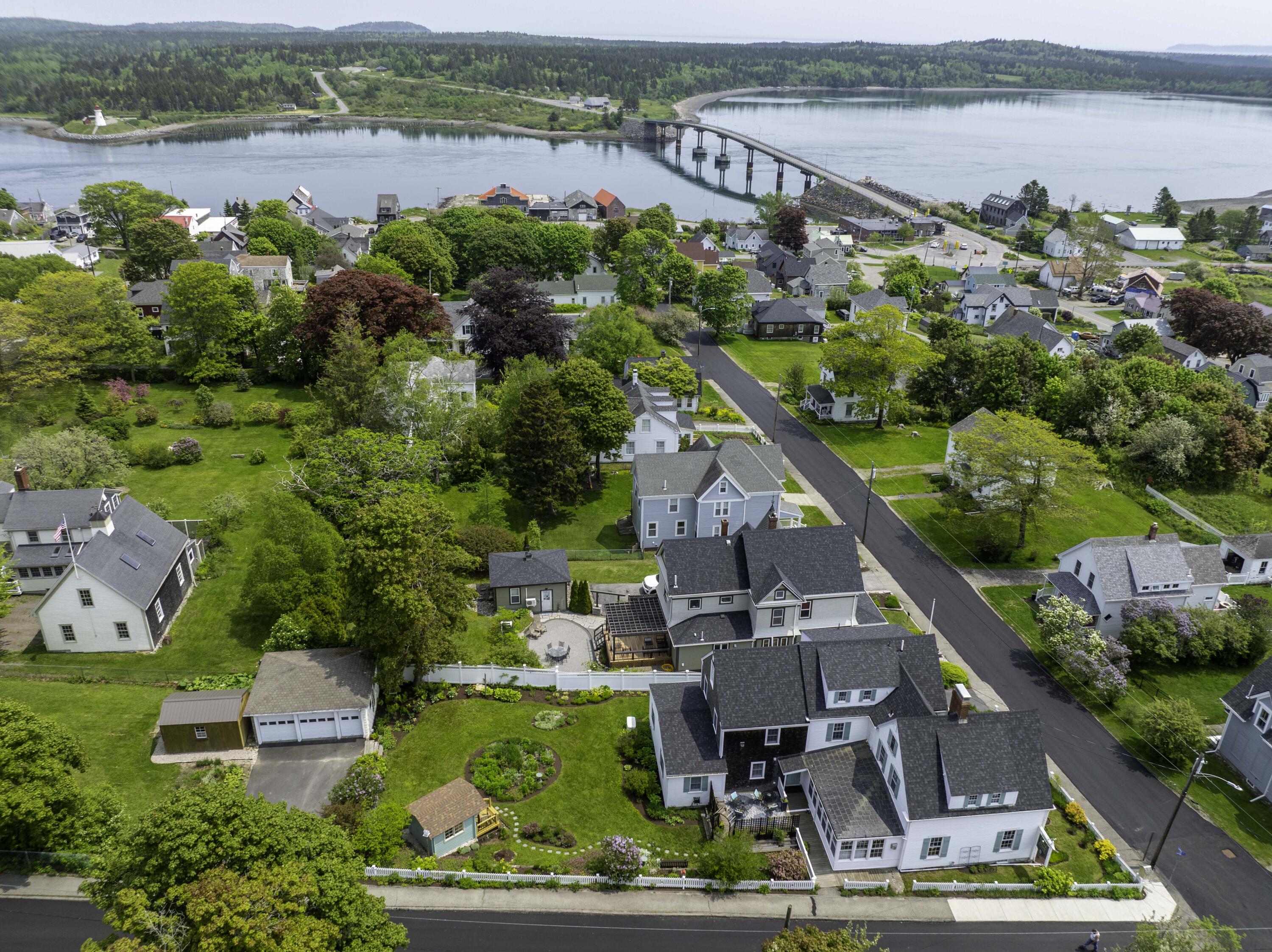 27 Summer Street Lubec ME 04652
