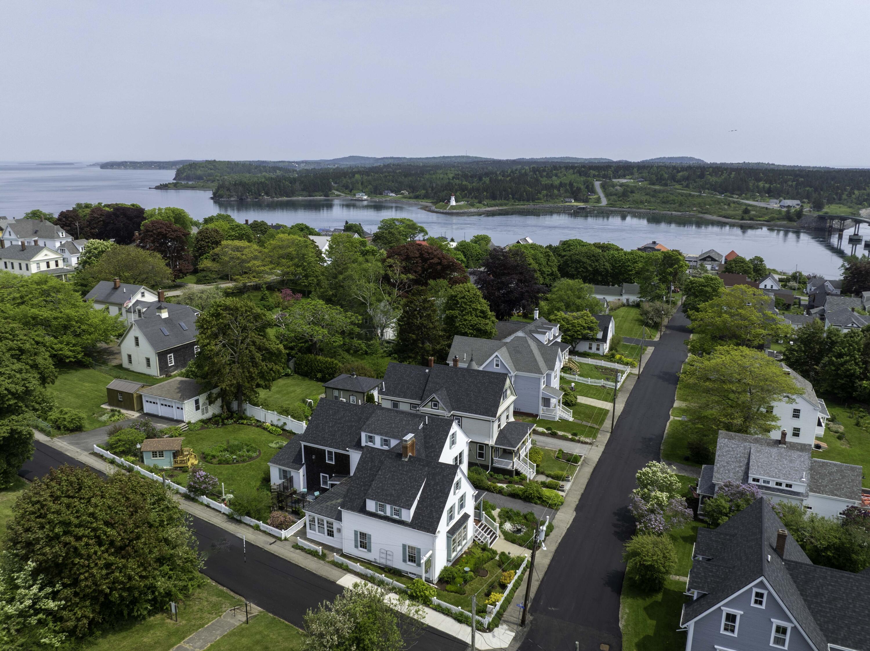 27 Summer Street Lubec ME 04652