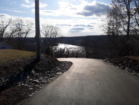 27 Summit Avenue Lewiston ME 04240