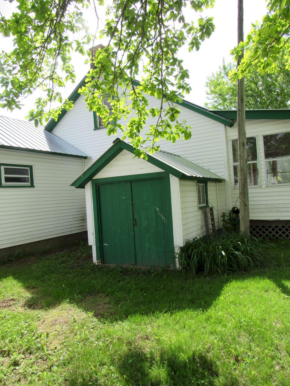 25 Moores Mill Road Canaan ME 04924