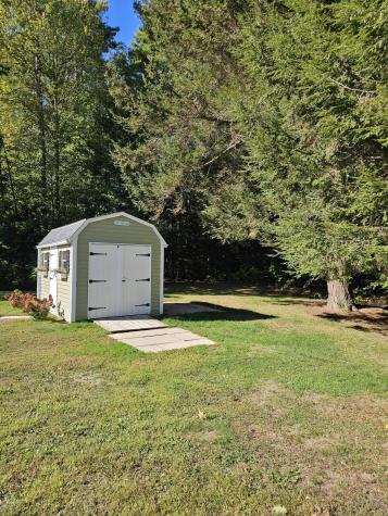 9 Commodore Drive Sanford ME 04073