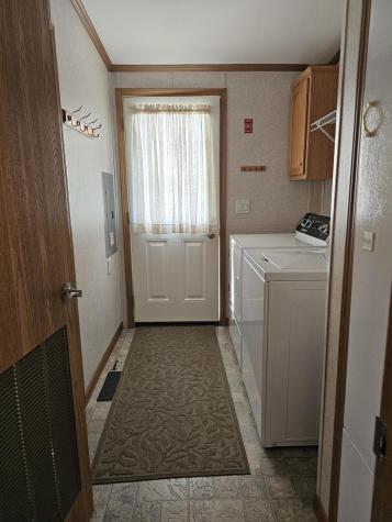 9 Commodore Drive Sanford ME 04073