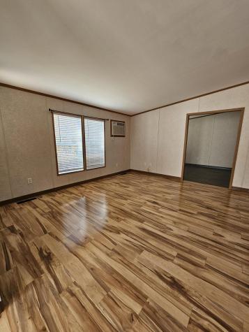 9 Commodore Drive Sanford ME 04073