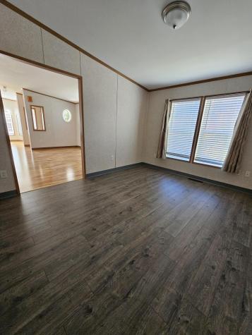 9 Commodore Drive Sanford ME 04073