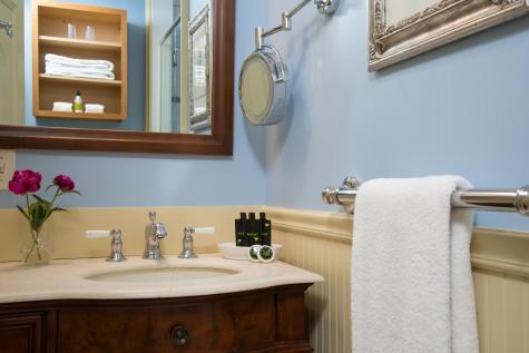 73 Talbot Avenue Rockland ME 04841