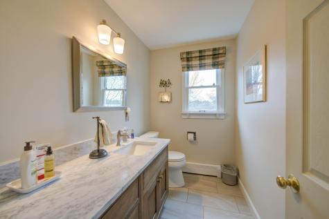 315 River Road Windham ME 04062