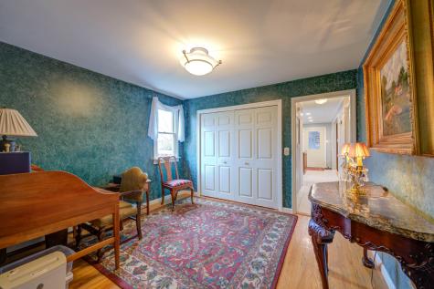 315 River Road Windham ME 04062