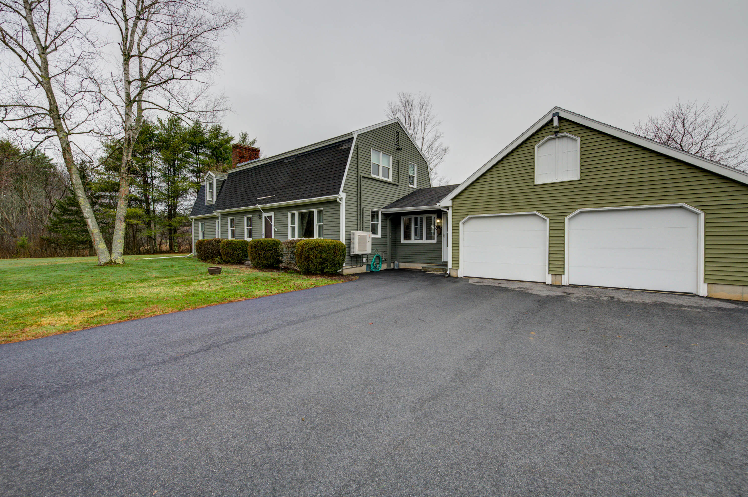 315 River Road Windham ME 04062
