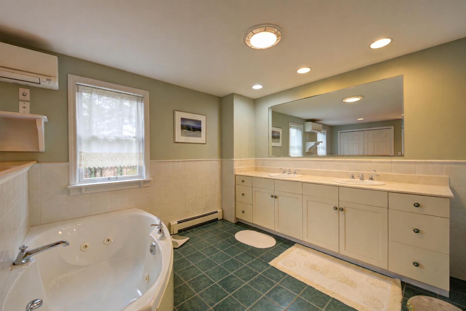 315 River Road Windham ME 04062
